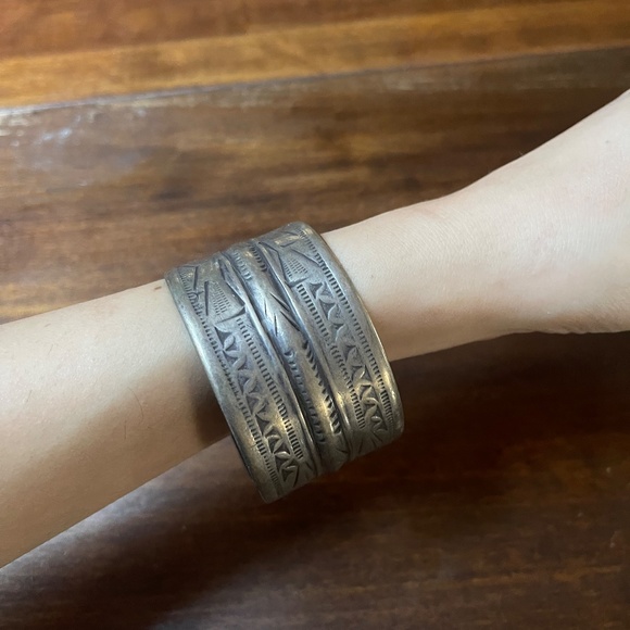 Silver Cuff - Picture 6 of 6